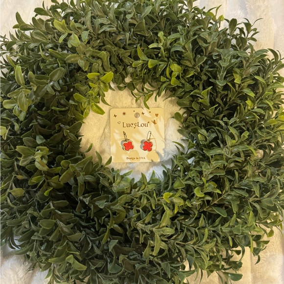 Lucy Lou Red Clover Earrings - Picture 3 of 3